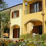 Hotel Residenze L'isola Surf House Palau