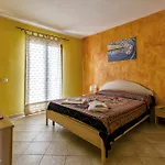 Residenze L'isola Surf House 4* Palau