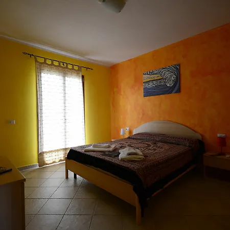 L'isola Surf House