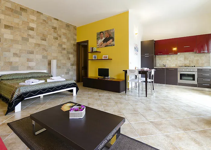 L'isola Surf House Hotel